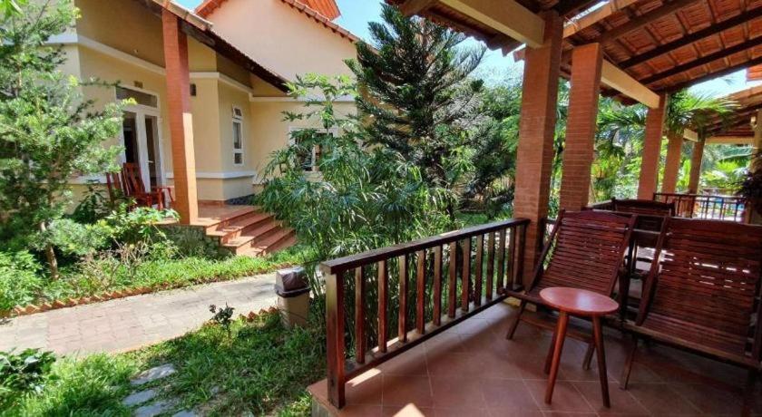 Castaways Resort Дуонг-Донг Экстерьер фото